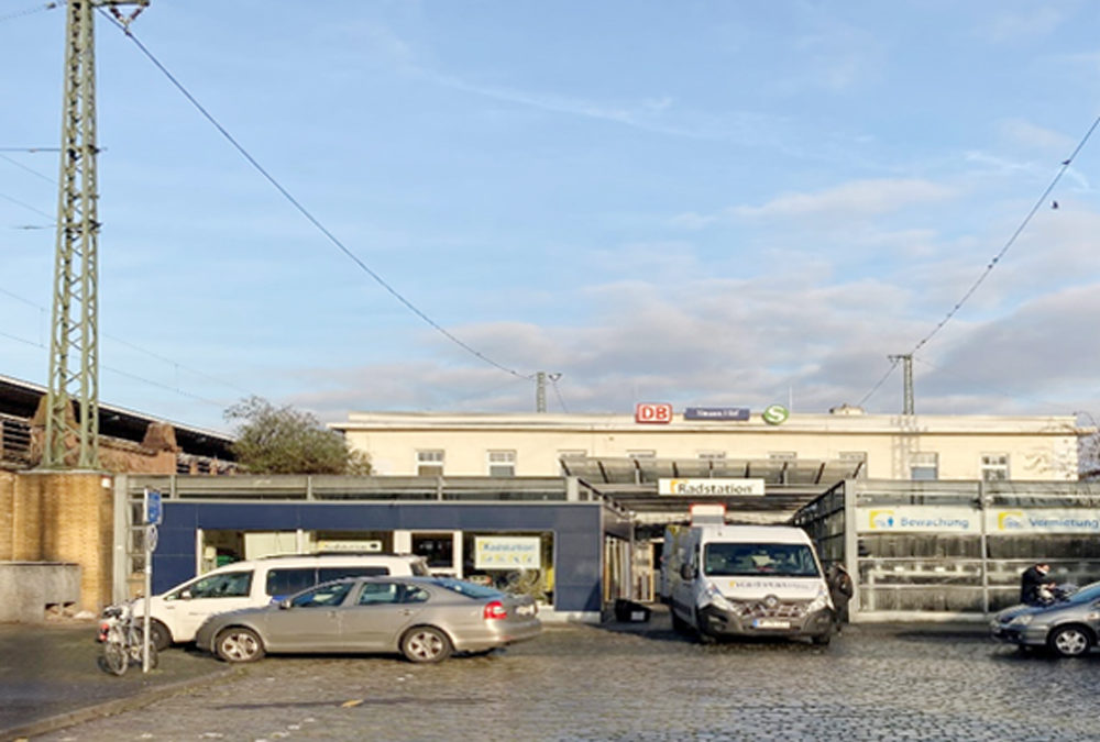 DB Empfangsgebäude Neuss